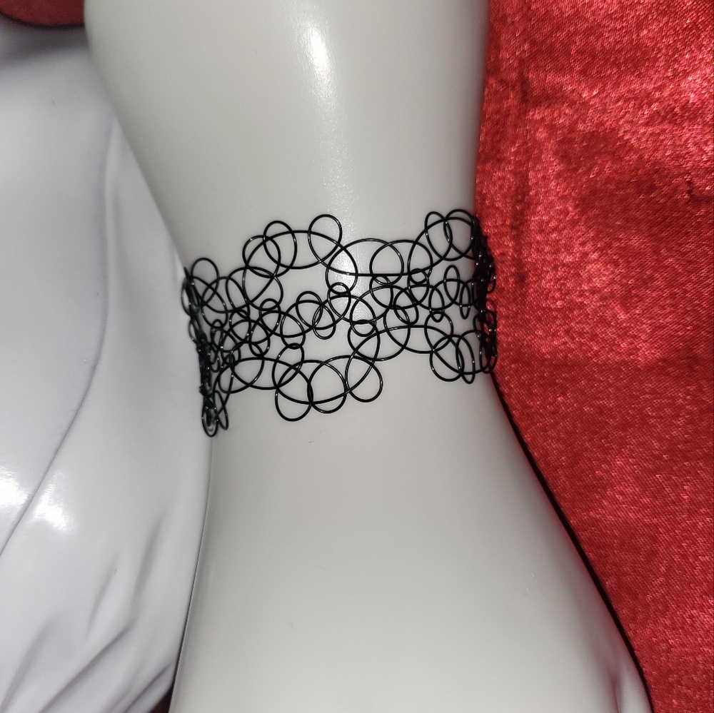 Wide bracelet